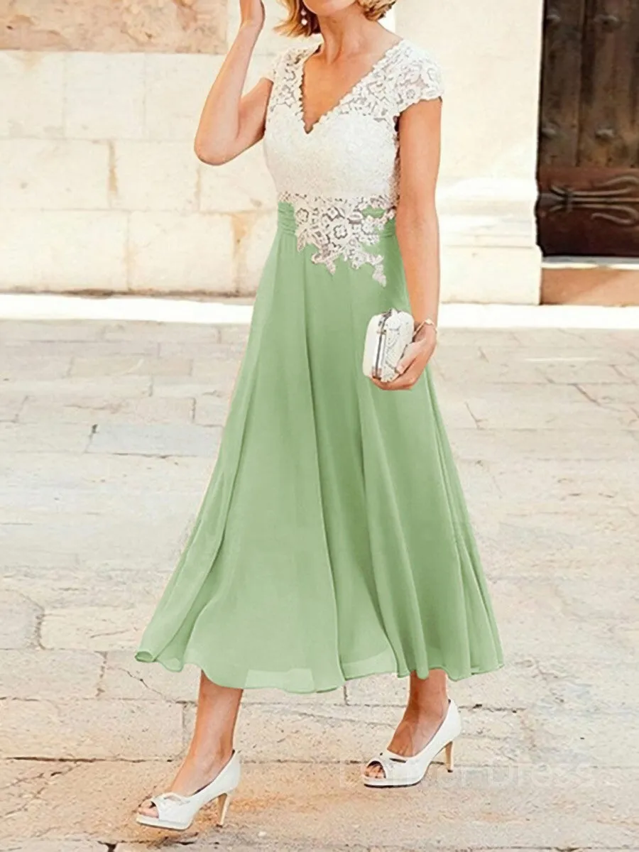 A-Line V-neck Tea-Length Chiffon Mother of the Bride Dresses With Lace Applique