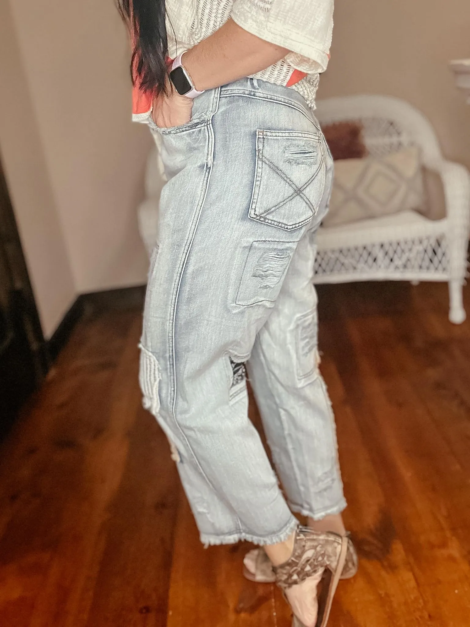 Elijah Patch Work Ankle Denim Jeans