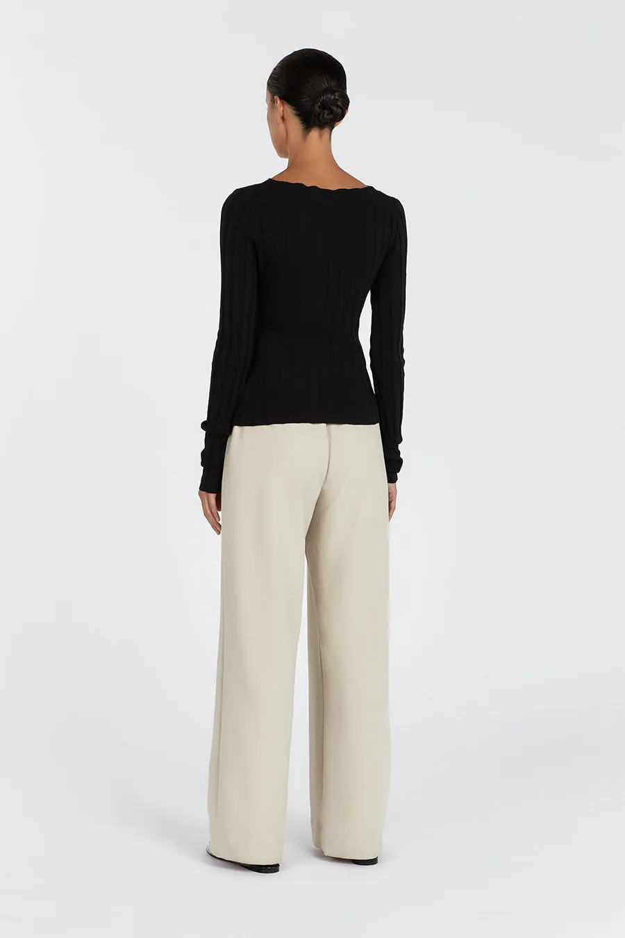 GOLDIE BLACK LONG SLEEVE TOP