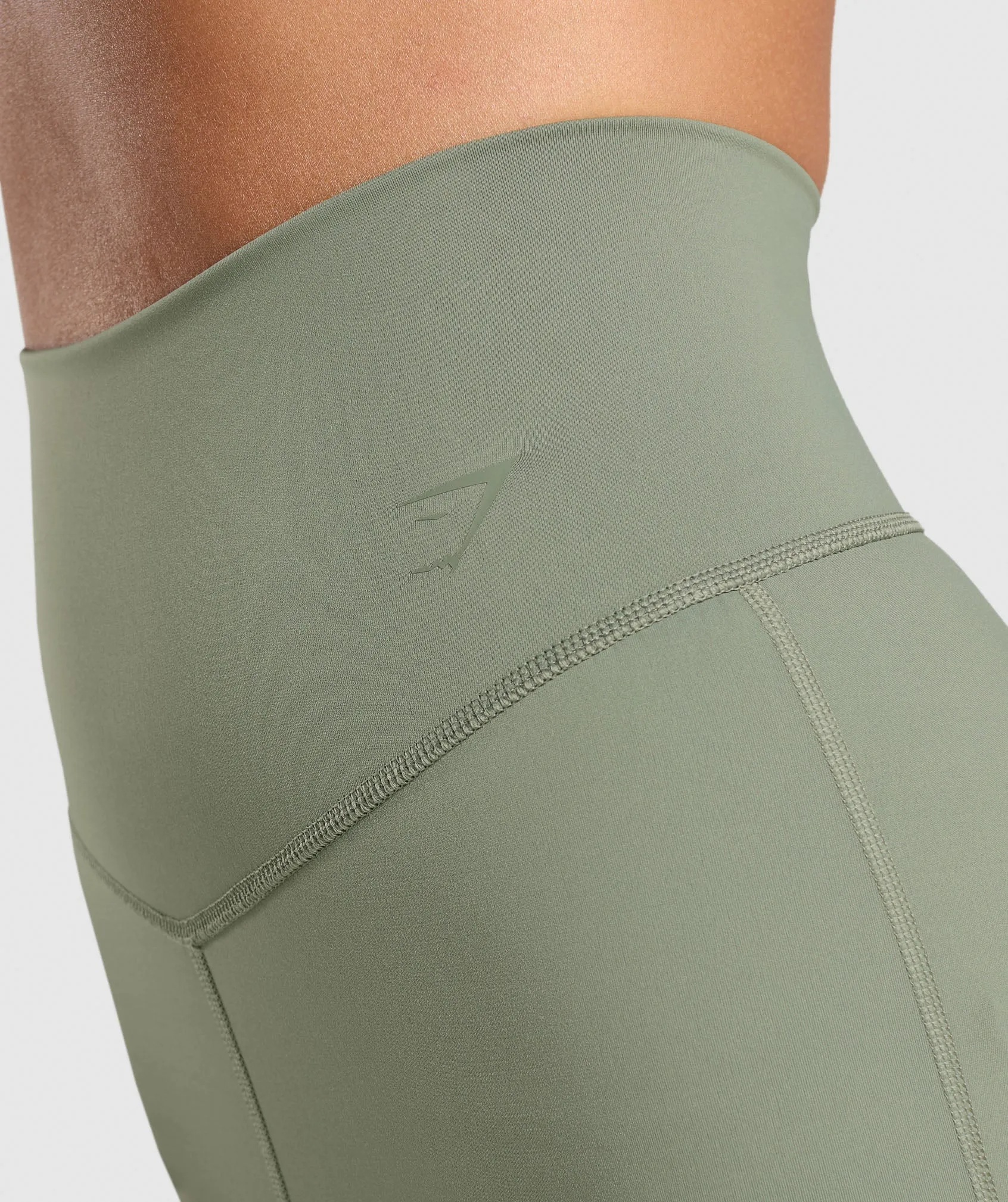Gymshark Elevate Flared Leggings 2.0 - Unit Green