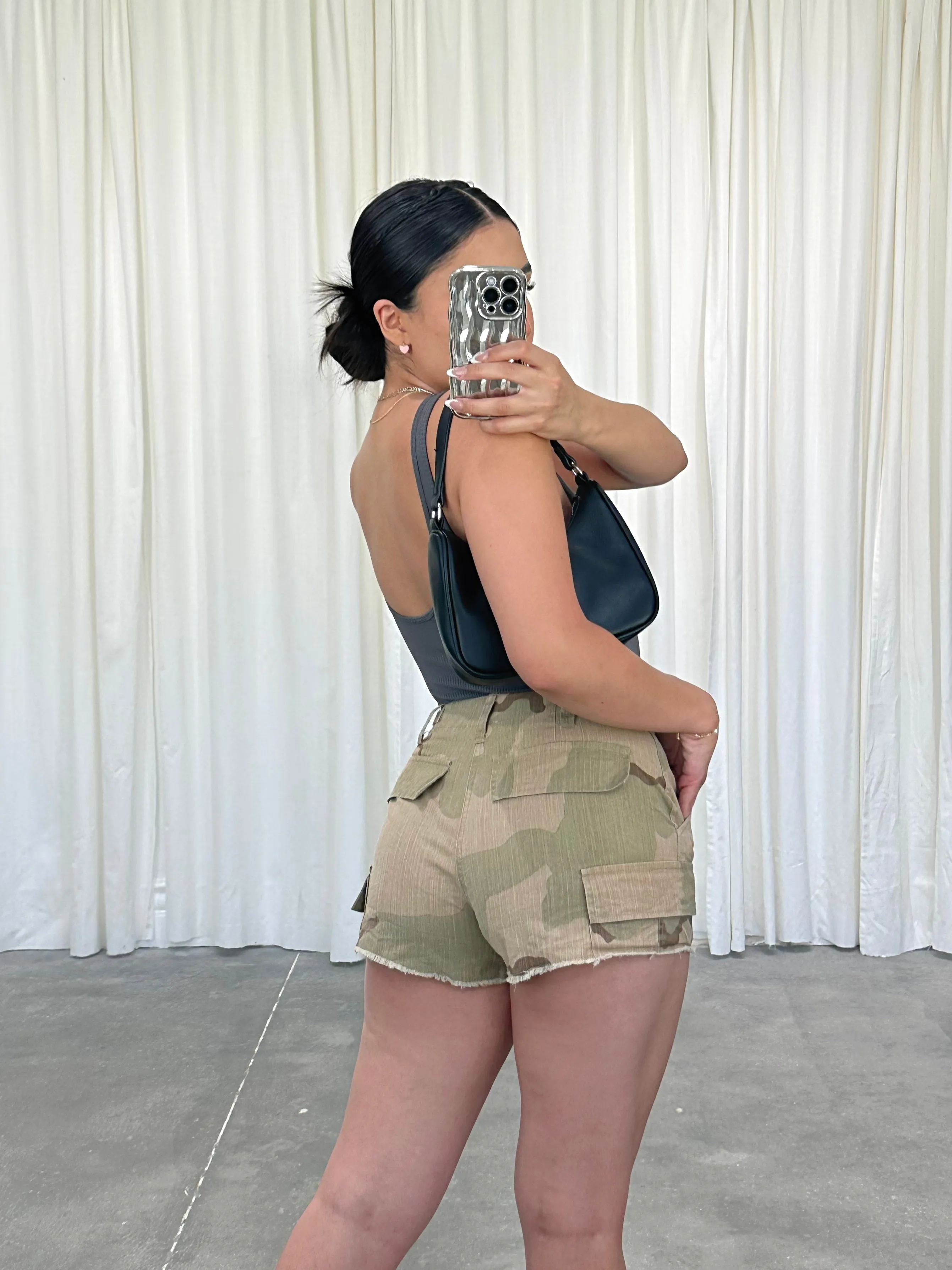 isla shorts (NUDE MULTI CAMO)