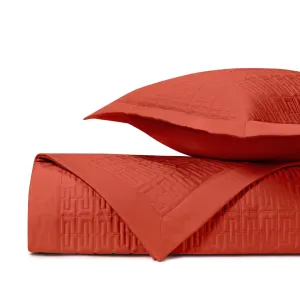 Londres Quilted Lobster by Home Treasures