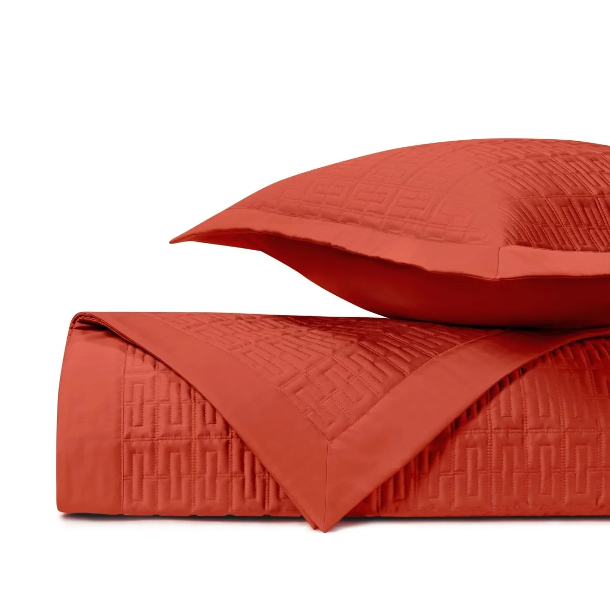 Londres Quilted Lobster by Home Treasures