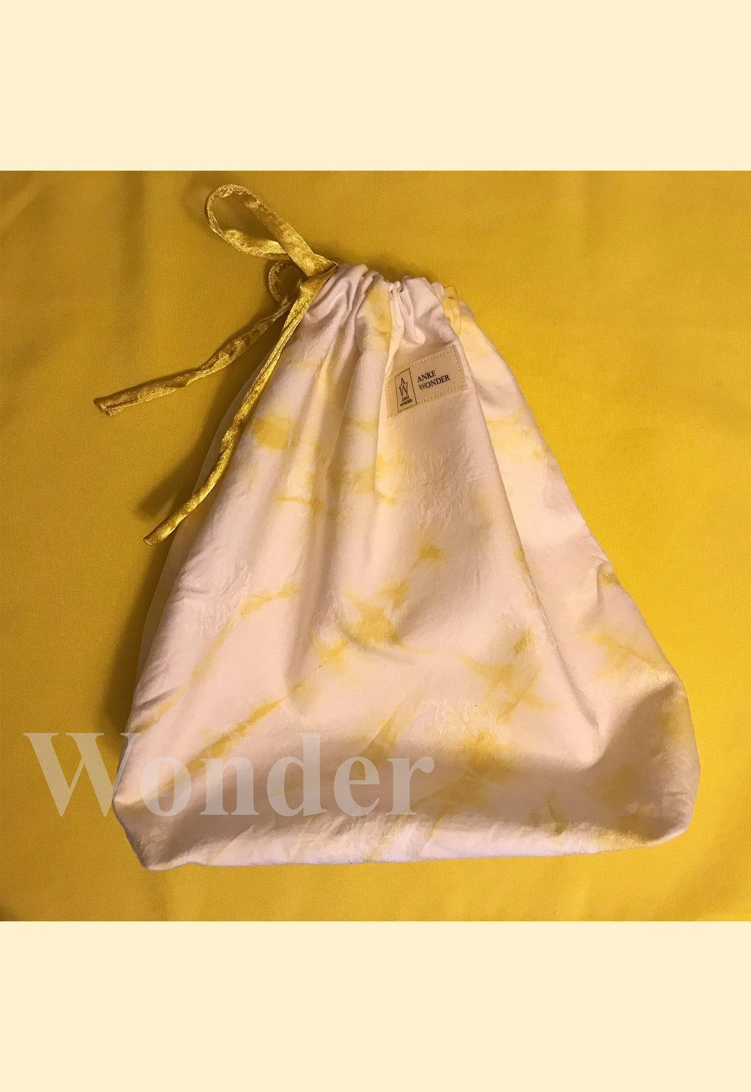Naturally dyed drawstring bag