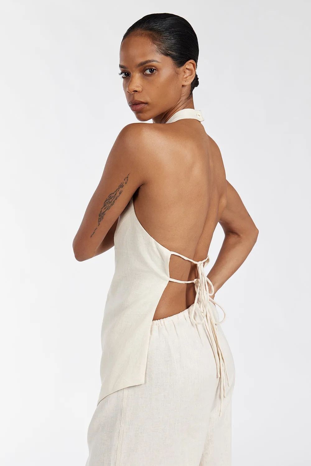 SERENA CREAM LINEN HALTER TOP