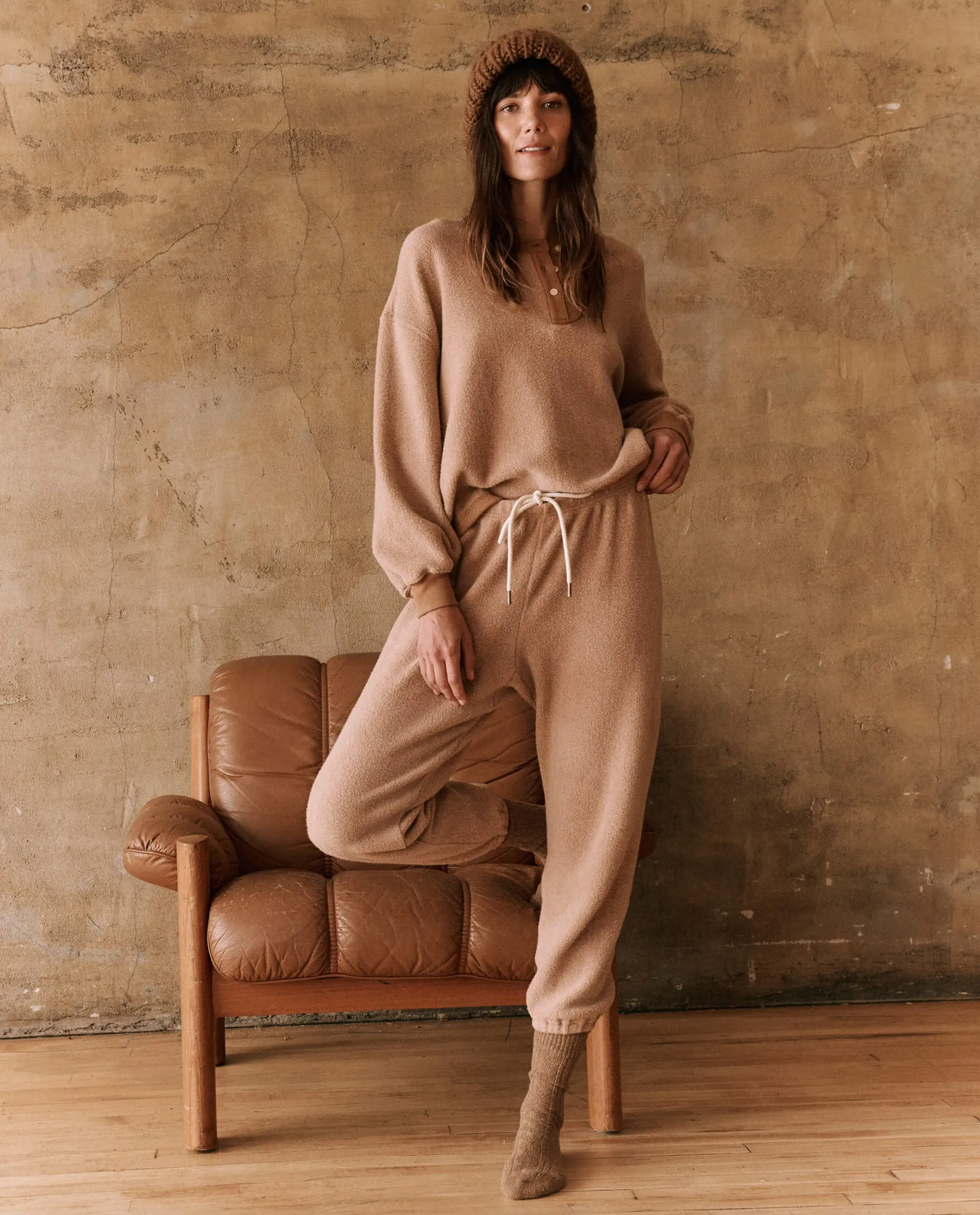 The Fleece Stadium Sweatpant. -- Fawn
